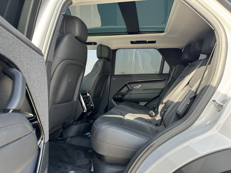 新乡23年路虎揽胜运动6