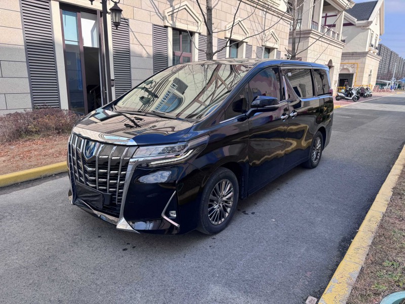 新乡20年丰田埃尔法3