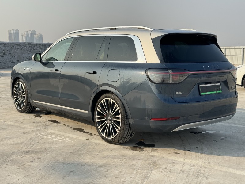 新乡24年华为智选问界8