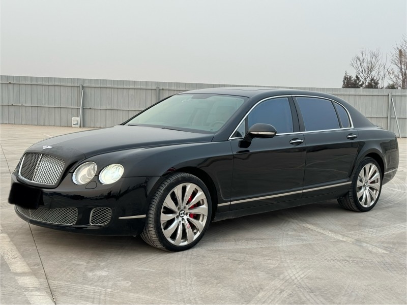 新乡12年宾利飞驰2