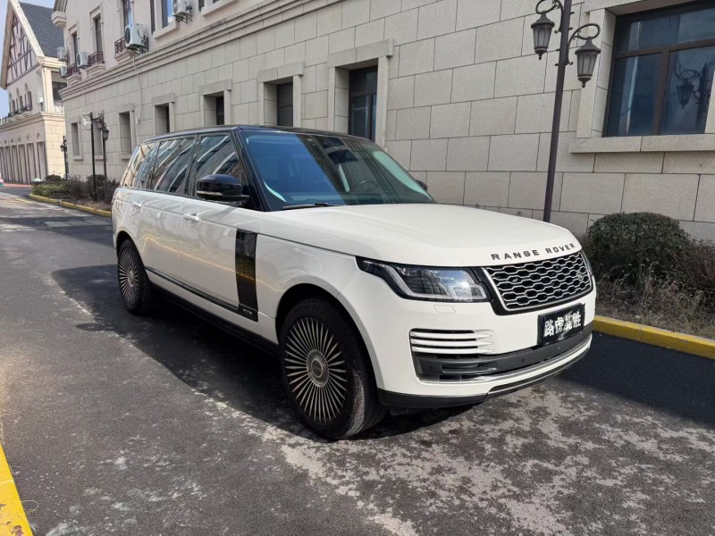 新乡19年路虎揽胜行政3