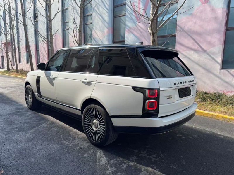 新乡19年路虎揽胜行政5