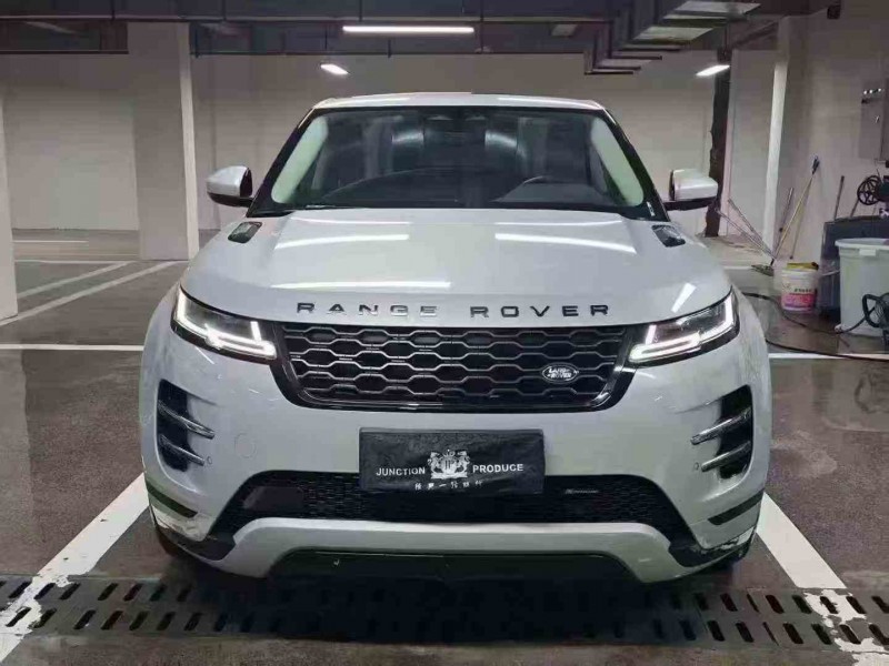 六盘水24年路虎极光1