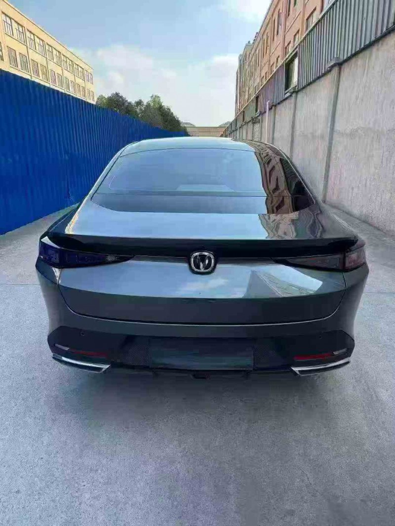 湖州25年长安汽车逸动9