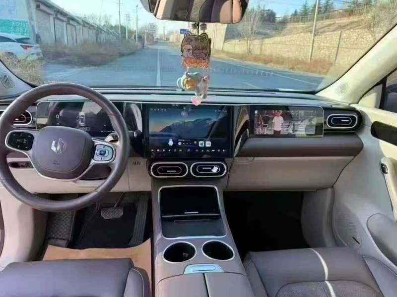 邯郸24年零跑汽车C013