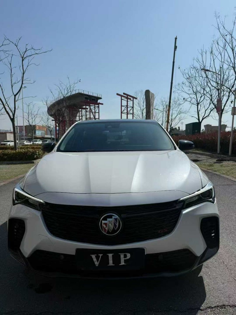 襄阳22年别克威朗1