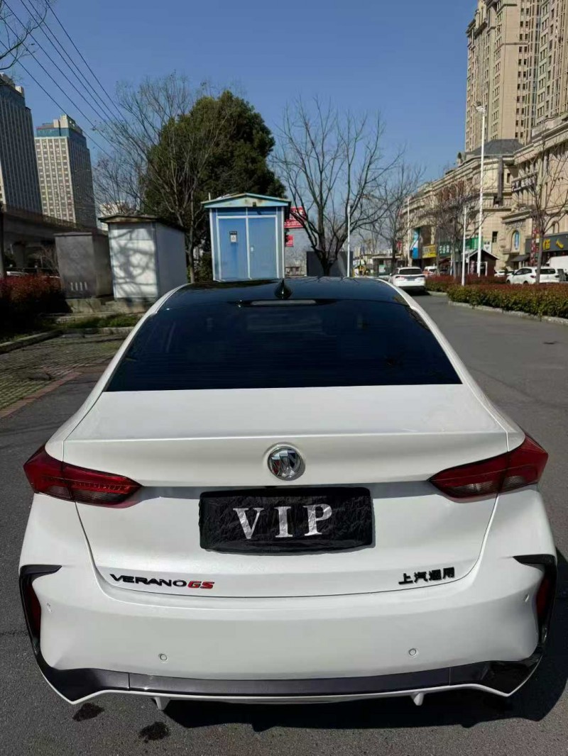 襄阳22年别克威朗5