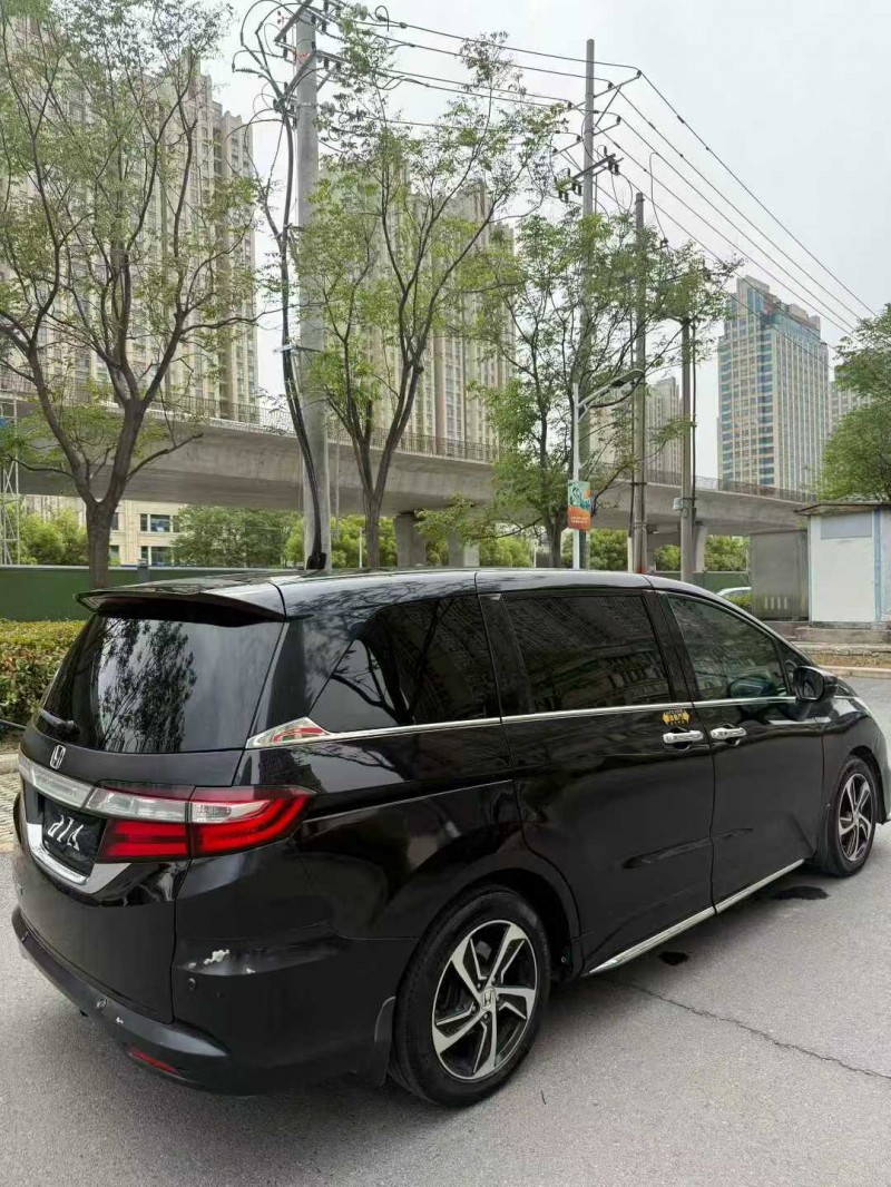 襄阳16年本田奥德赛4