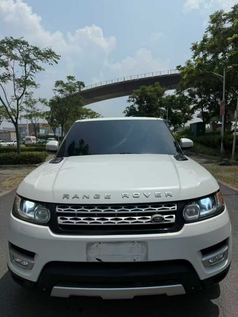 襄阳15年路虎揽胜运动1