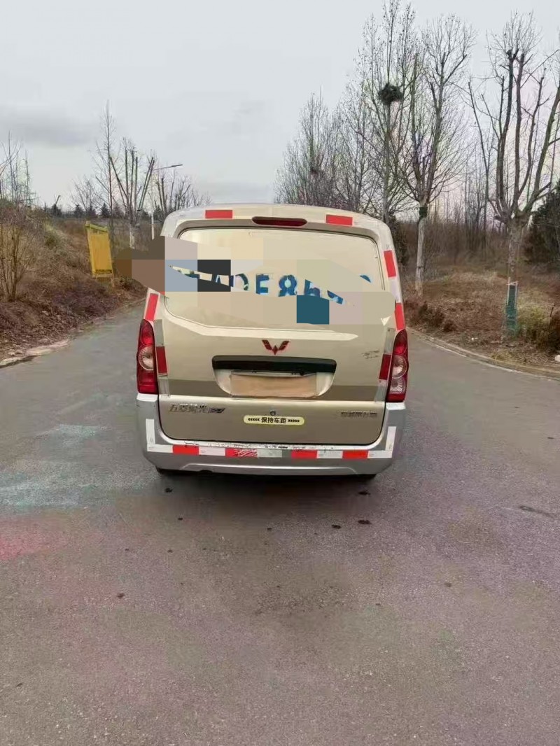 邯郸22年五菱汽车荣光8