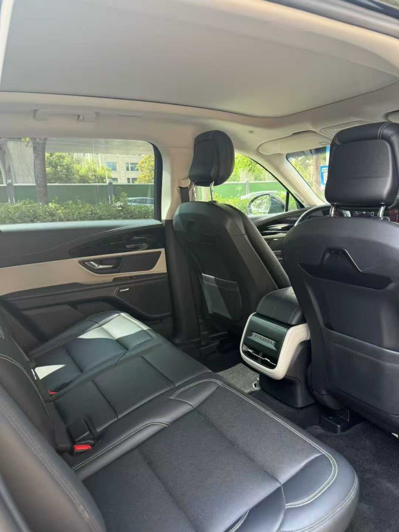 襄阳23年林肯航海家6