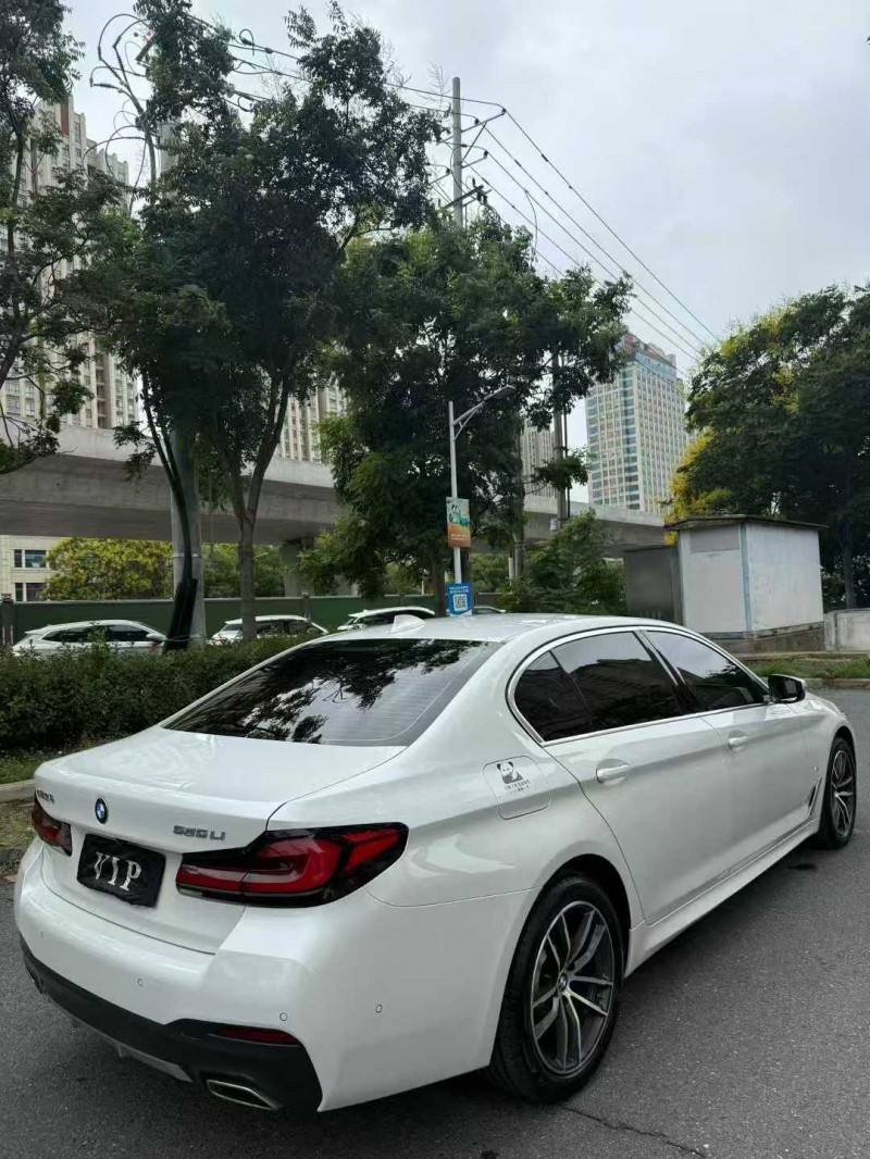襄阳22年宝马5系4