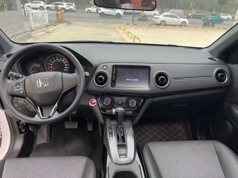 平顶山22年本田XRV8