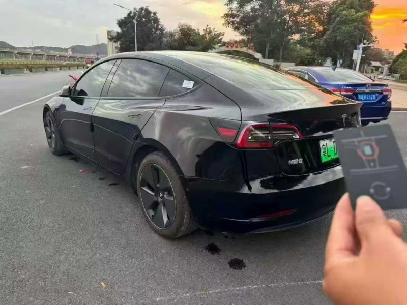 广州21年特斯拉MODEL 35