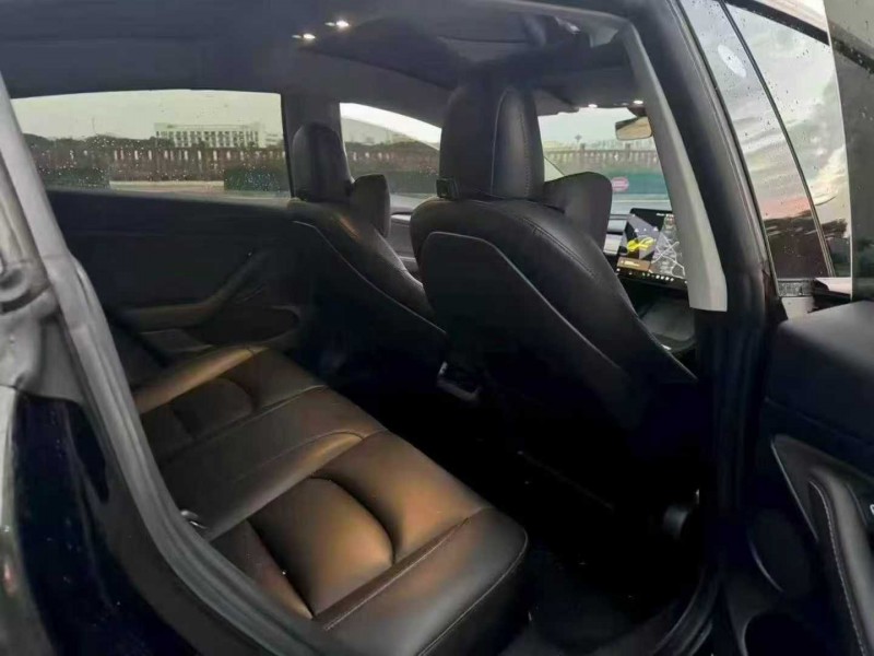 广州21年特斯拉MODEL 38