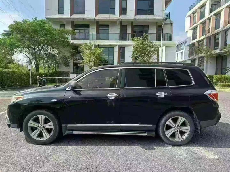 广州13年丰田汉兰达4