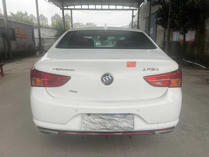 徐州17年别克威朗9