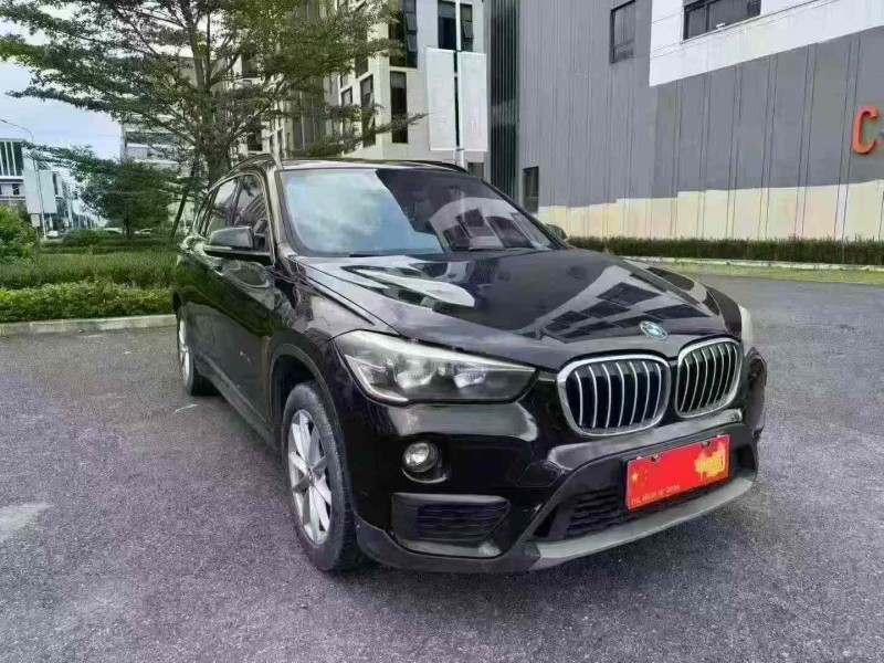 广州17年宝马X12