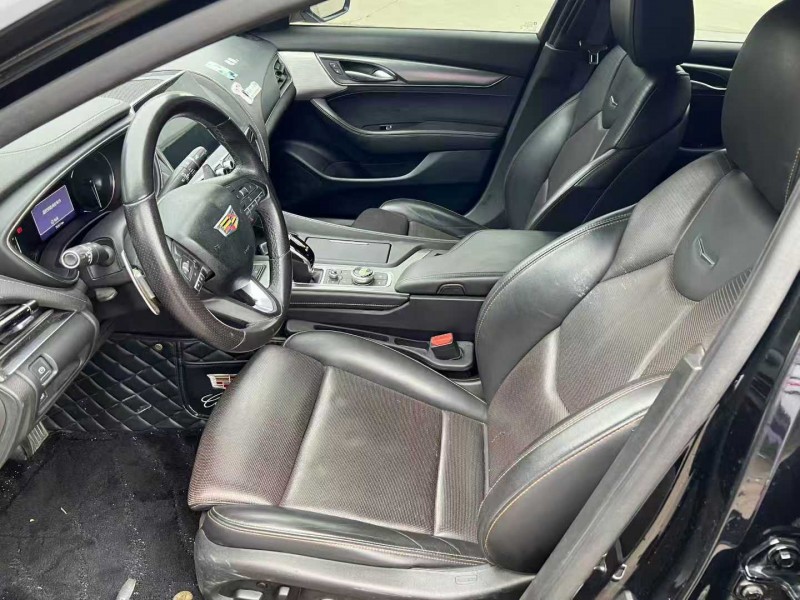 徐州20年凯迪拉克CT58