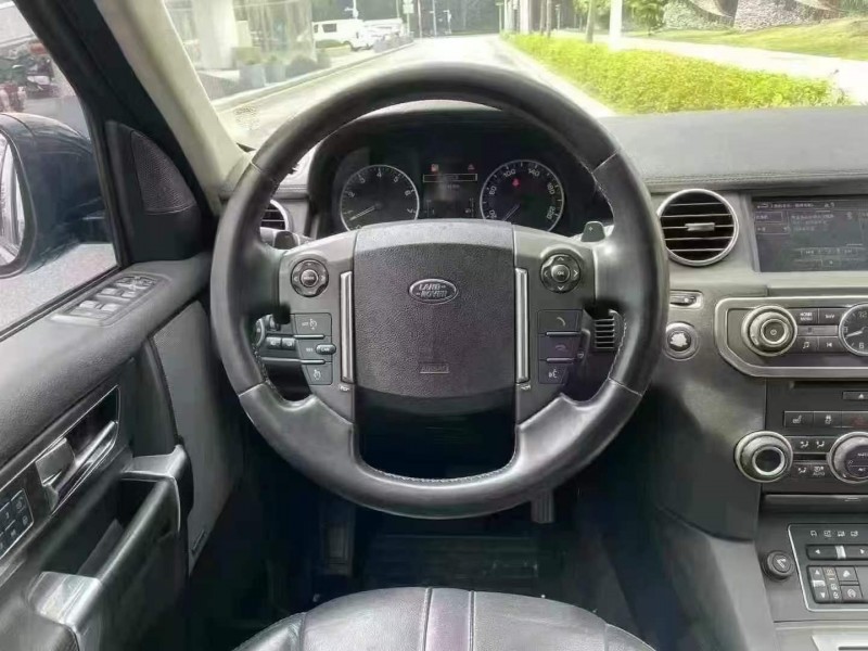 深圳16年路虎发现7