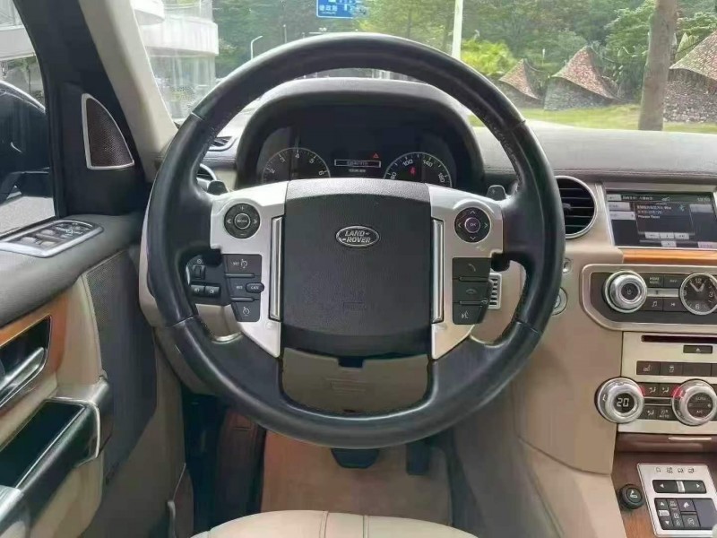 深圳15年路虎发现8