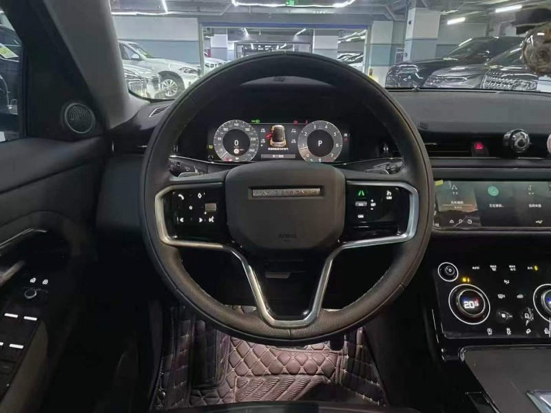 深圳23年路虎极光5