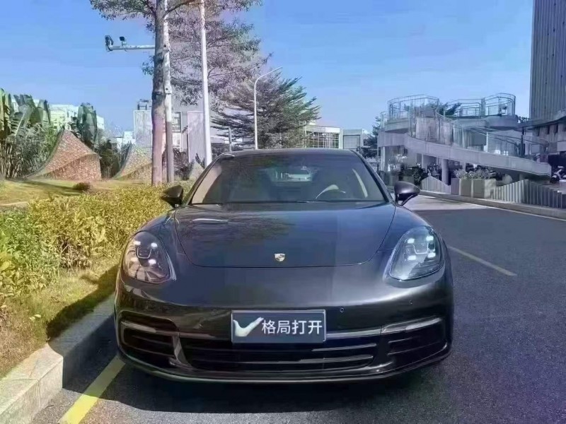 深圳17年保时捷帕拉梅拉1