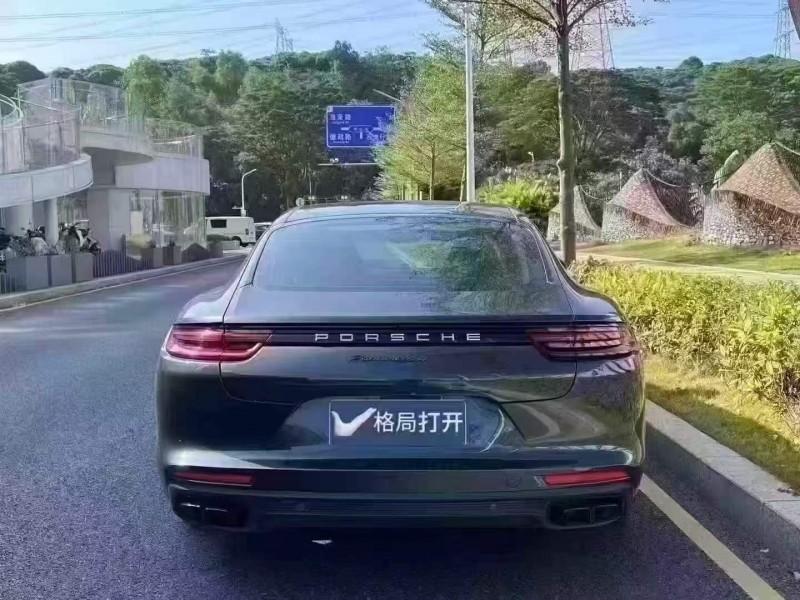 深圳17年保时捷帕拉梅拉9