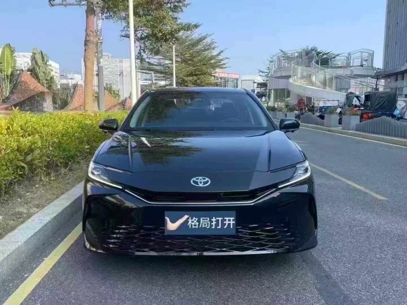 深圳25年丰田凯美瑞1