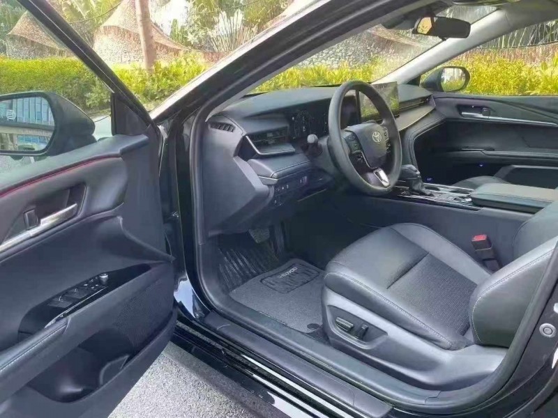 深圳25年丰田凯美瑞4