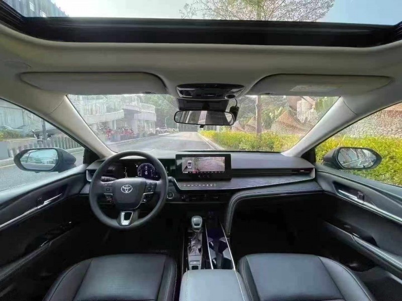 深圳25年丰田凯美瑞6