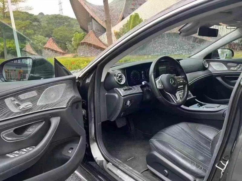 深圳19年奔驰CLS4