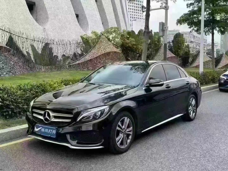 深圳18年奔驰C3