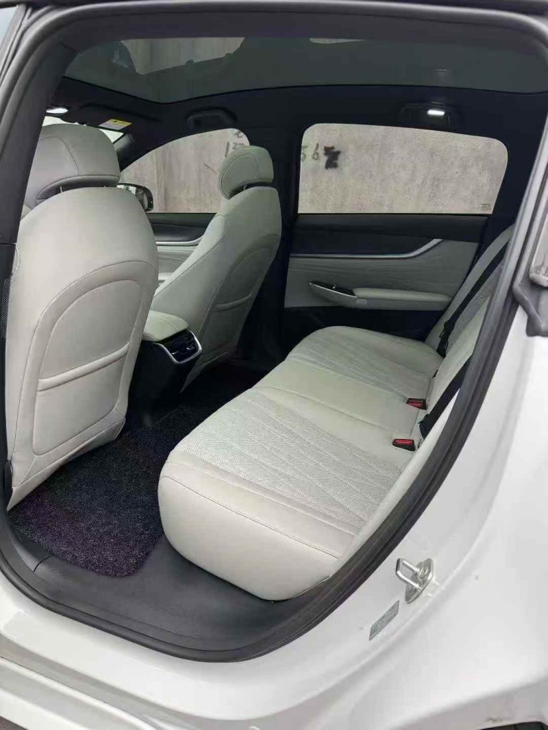 岳阳25年长安汽车锐程6