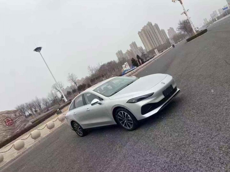 唐山26年荣威D73