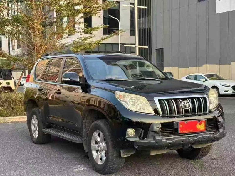 广州12年丰田普拉多2