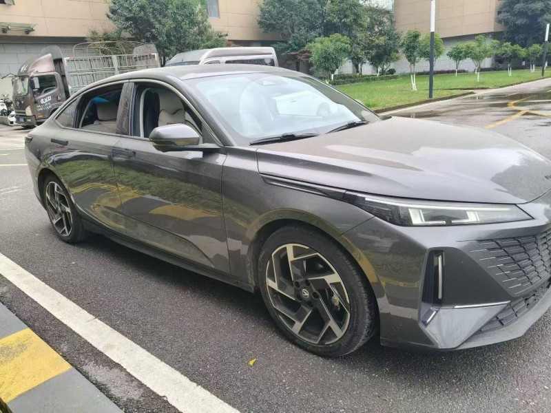 昆明23年长安汽车逸达2