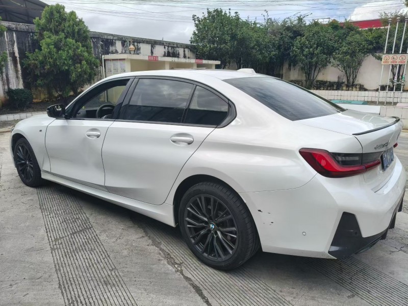 昆明24年宝马3系7