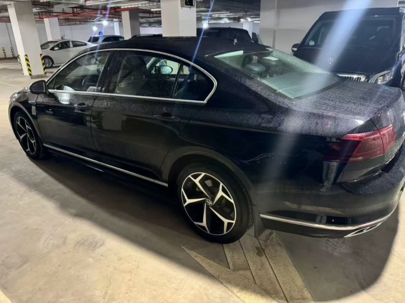 昆明24年大众迈腾7