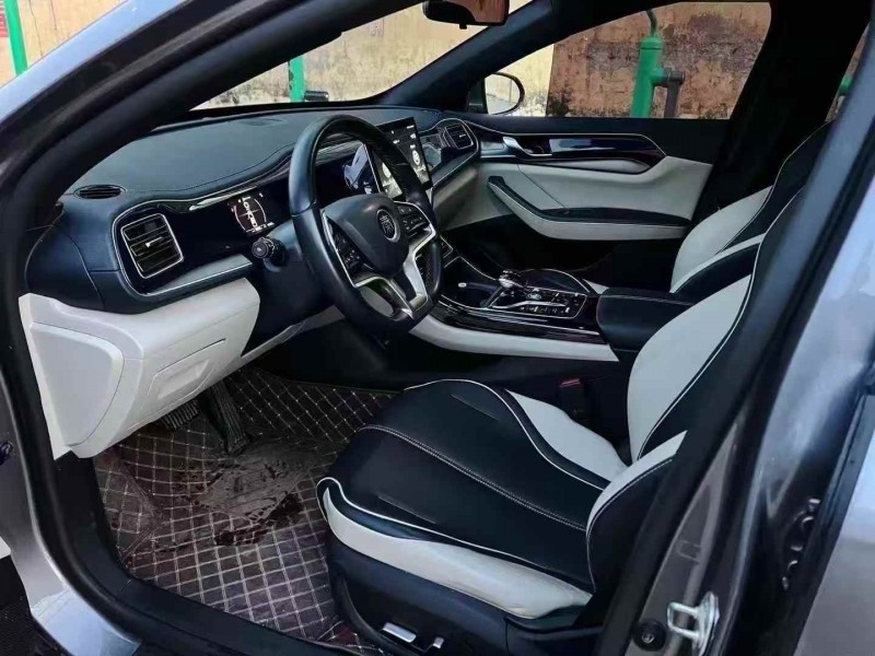 枣庄23年比亚迪秦6