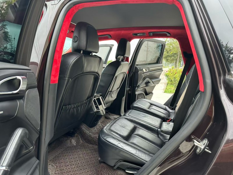 徐州17年保时捷卡宴6