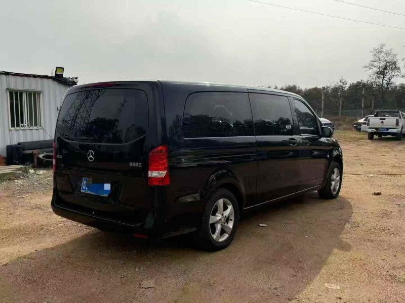 枣庄18年奔驰威霆9