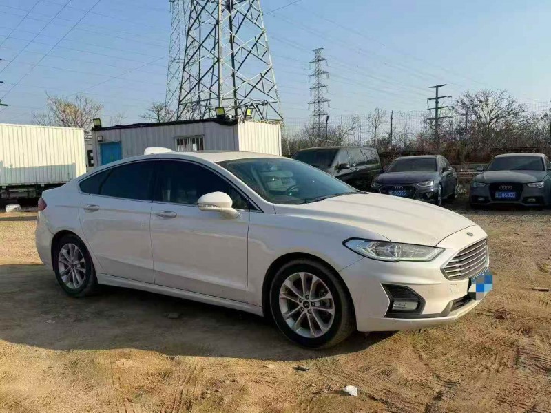 青岛19年福特蒙迪欧3