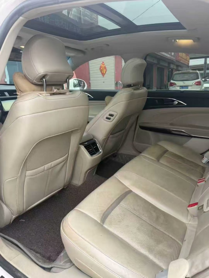 安阳17年福特金牛座5