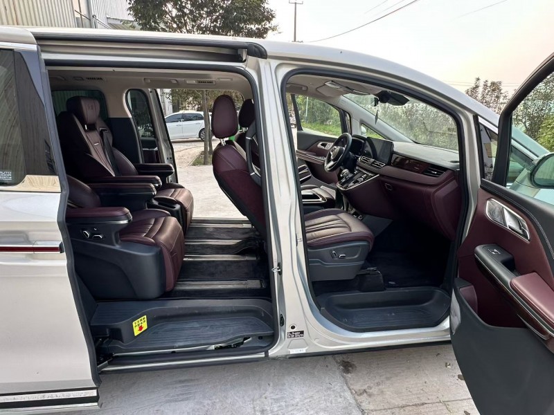 徐州23年红旗HQ97