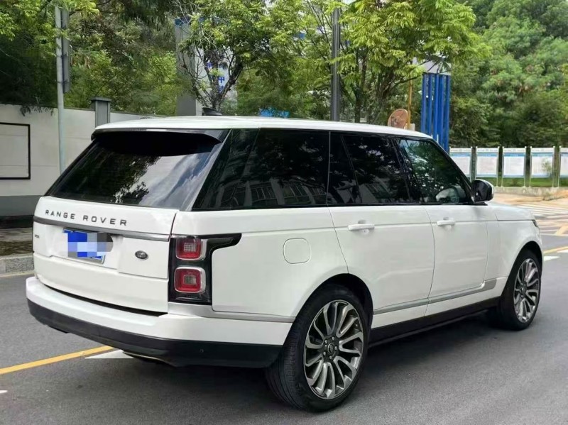 深圳18年路虎揽胜行政5