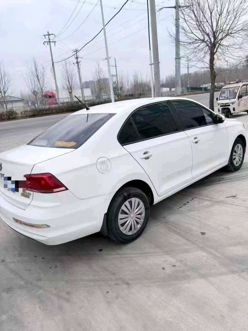 烟台20年大众桑塔纳7