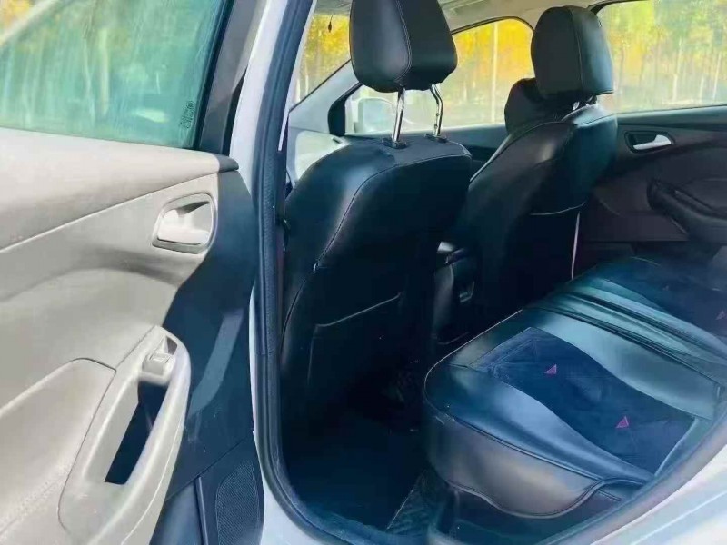 烟台16年福特福克斯6