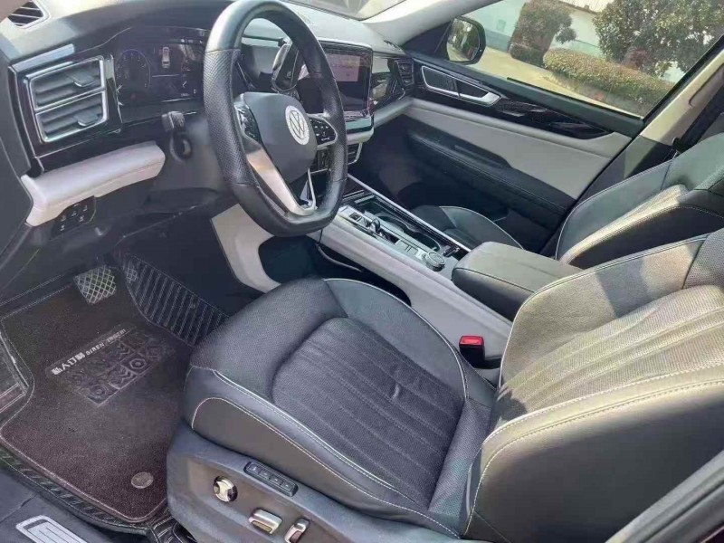 东营22年大众途昂6