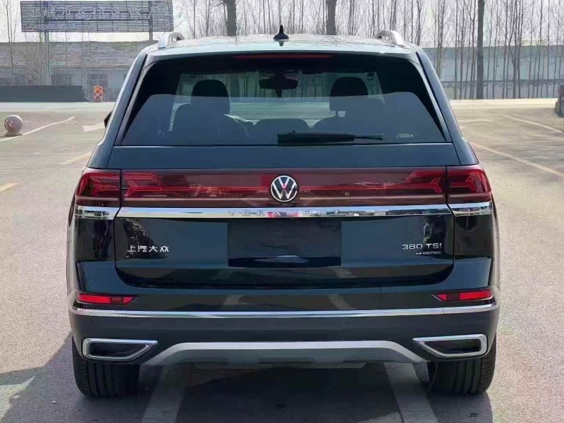 东营22年大众途昂9